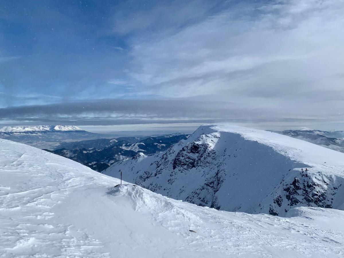 Chata Horskej Sluzby Trangoska - Chopok Juh Horná Lehota Esterno foto