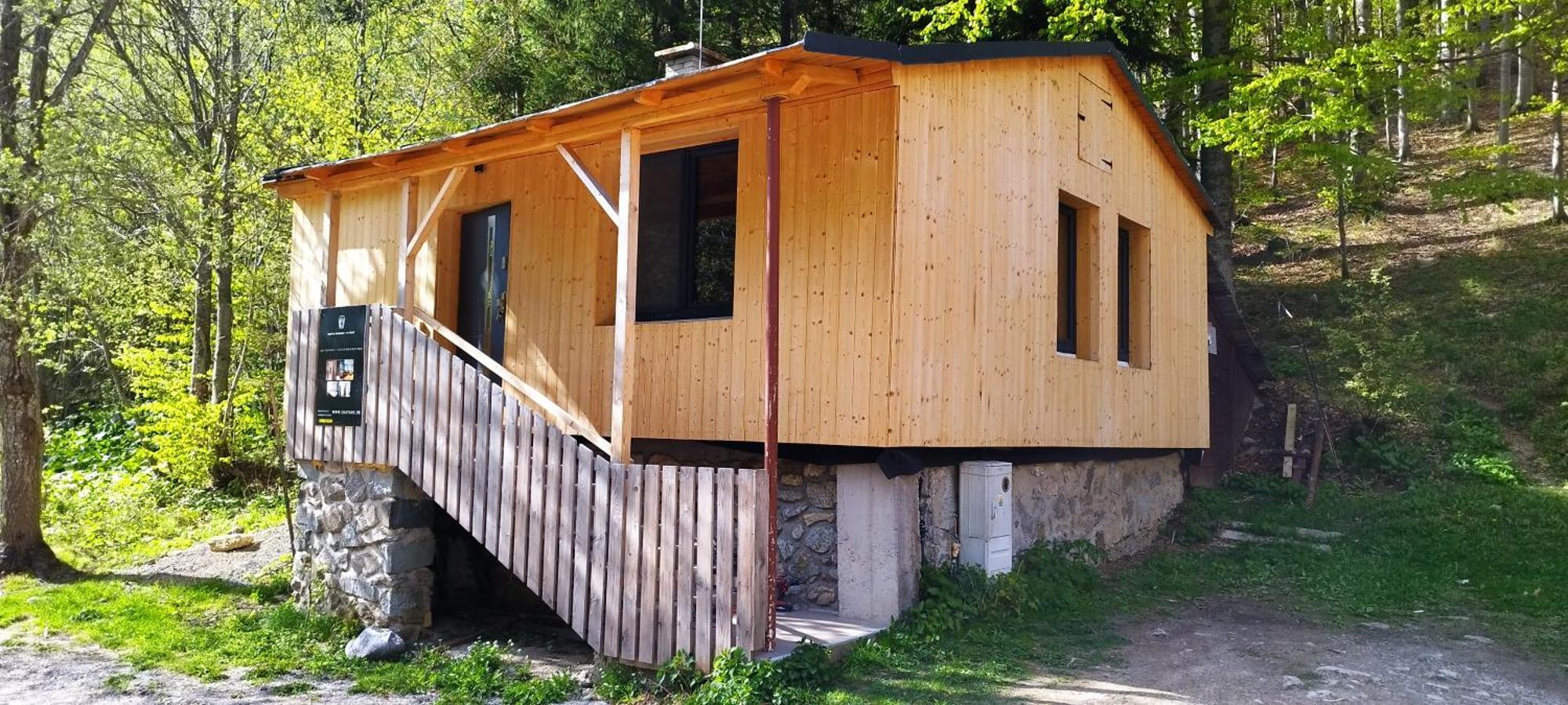 Chata Horskej Sluzby Trangoska - Chopok Juh Horná Lehota Esterno foto